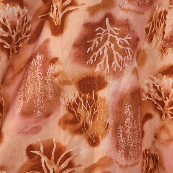 Vtg SCRUBS Coral Reef Print V-Neck Nurse Top Size XL 100% Cotton Medical Uniform - Picture 9 of 9